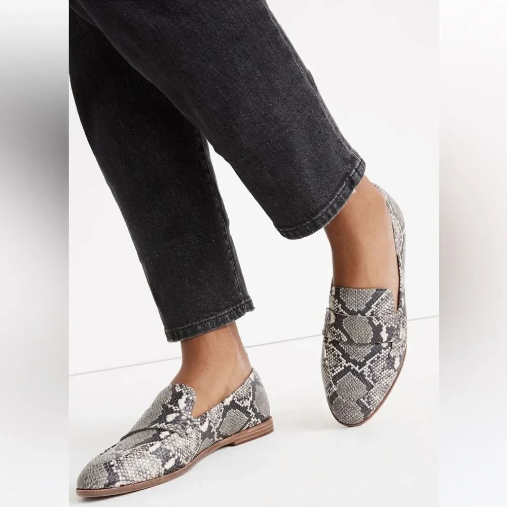 Madewell The Alex Loafer in Snake Embossed Leather sz 8, color Moon Stone Multi.